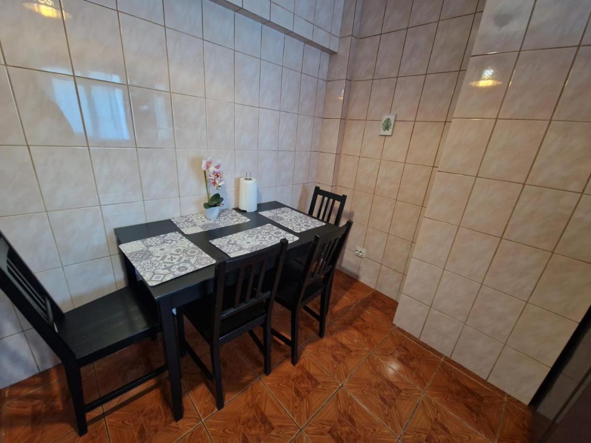 Apartment Piata Muncii With A View Βουκουρέστι Εξωτερικό φωτογραφία